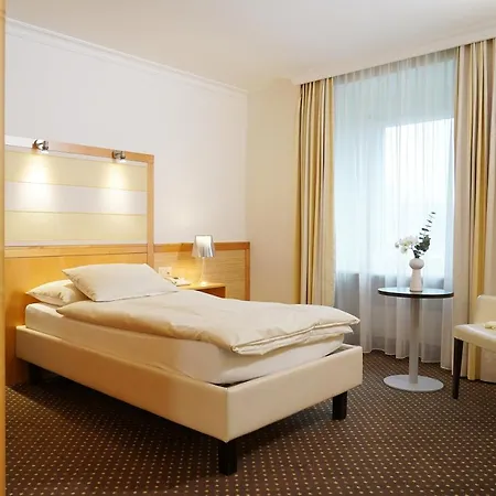 Hotel Park-hotel Am Rhein - Gesundheitshotel Und Residenzen